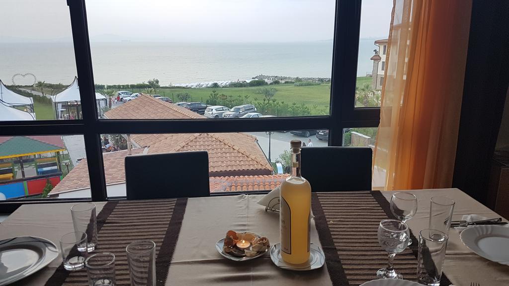 Sea Club Sarafovo Apartments Бургас Екстериор снимка