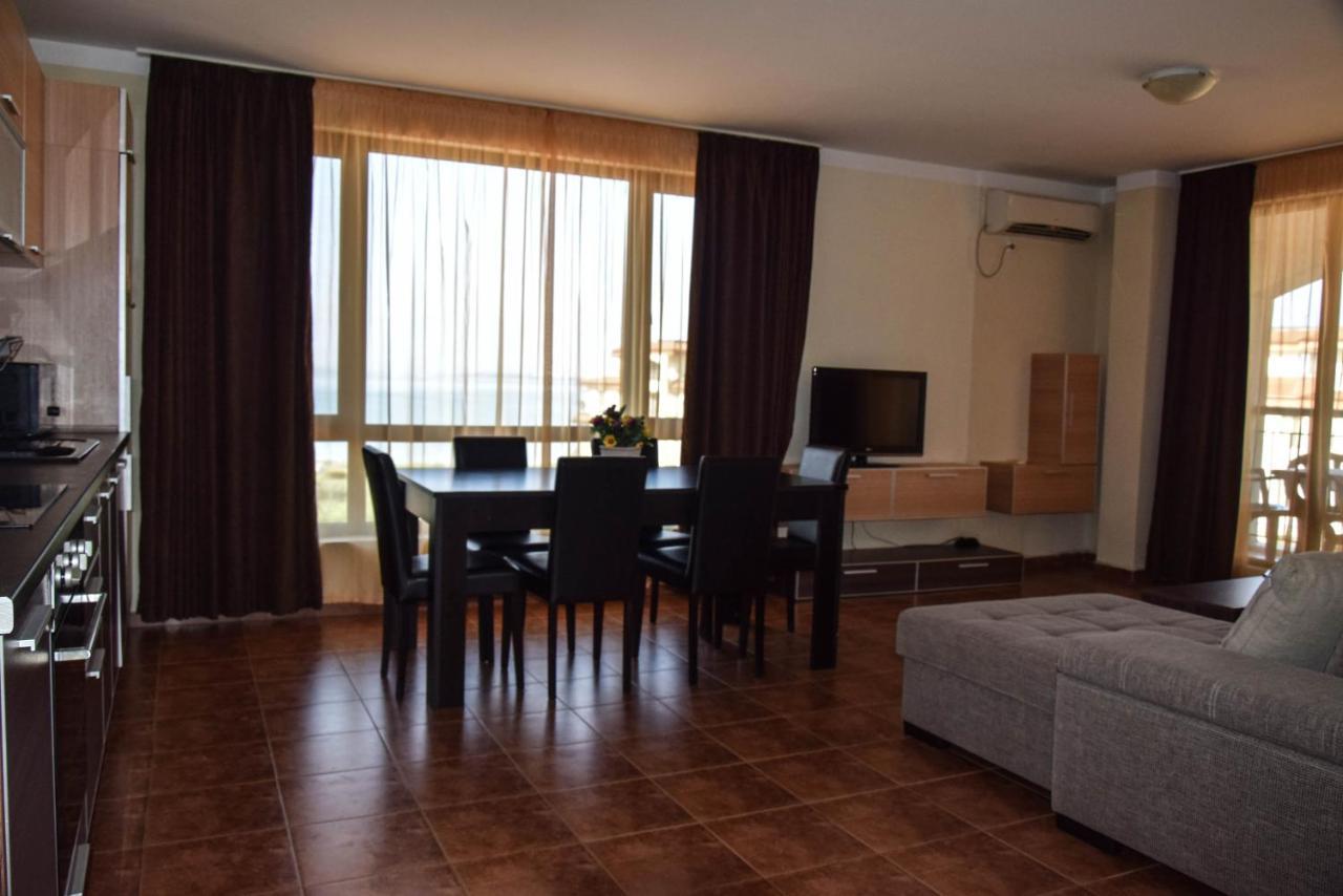 Sea Club Sarafovo Apartments Бургас Екстериор снимка