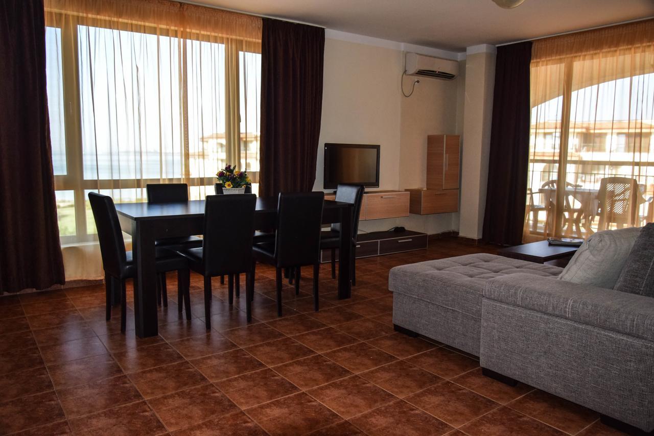 Sea Club Sarafovo Apartments Бургас Екстериор снимка
