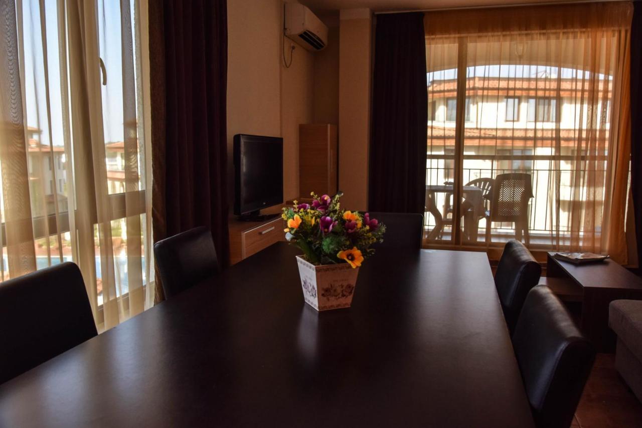 Sea Club Sarafovo Apartments Бургас Екстериор снимка