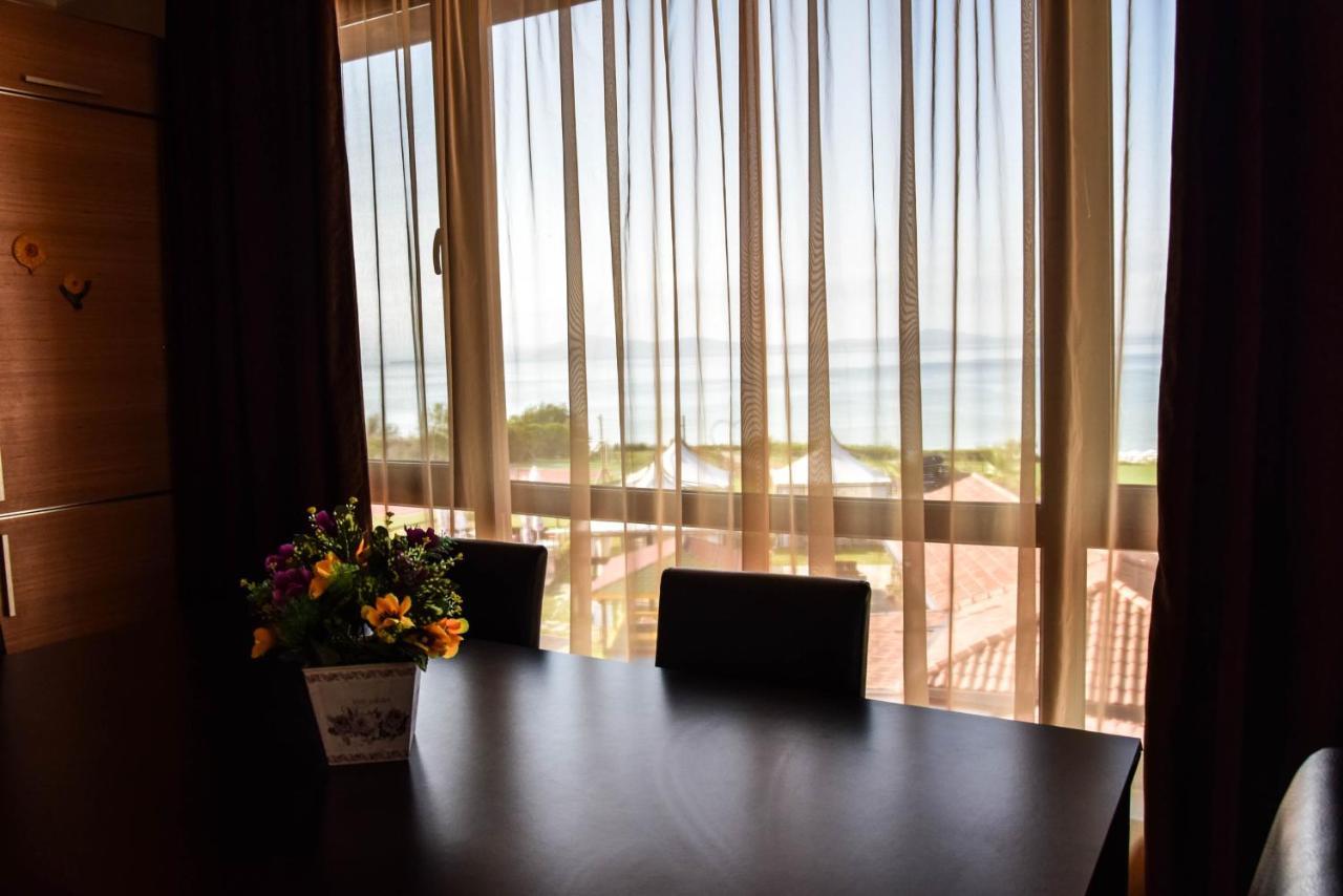 Sea Club Sarafovo Apartments Бургас Екстериор снимка