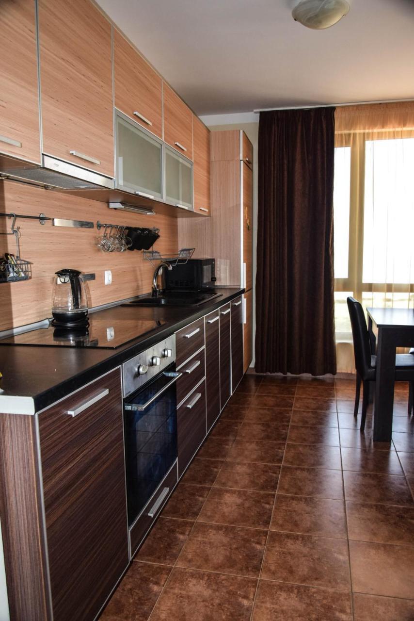 Sea Club Sarafovo Apartments Бургас Екстериор снимка