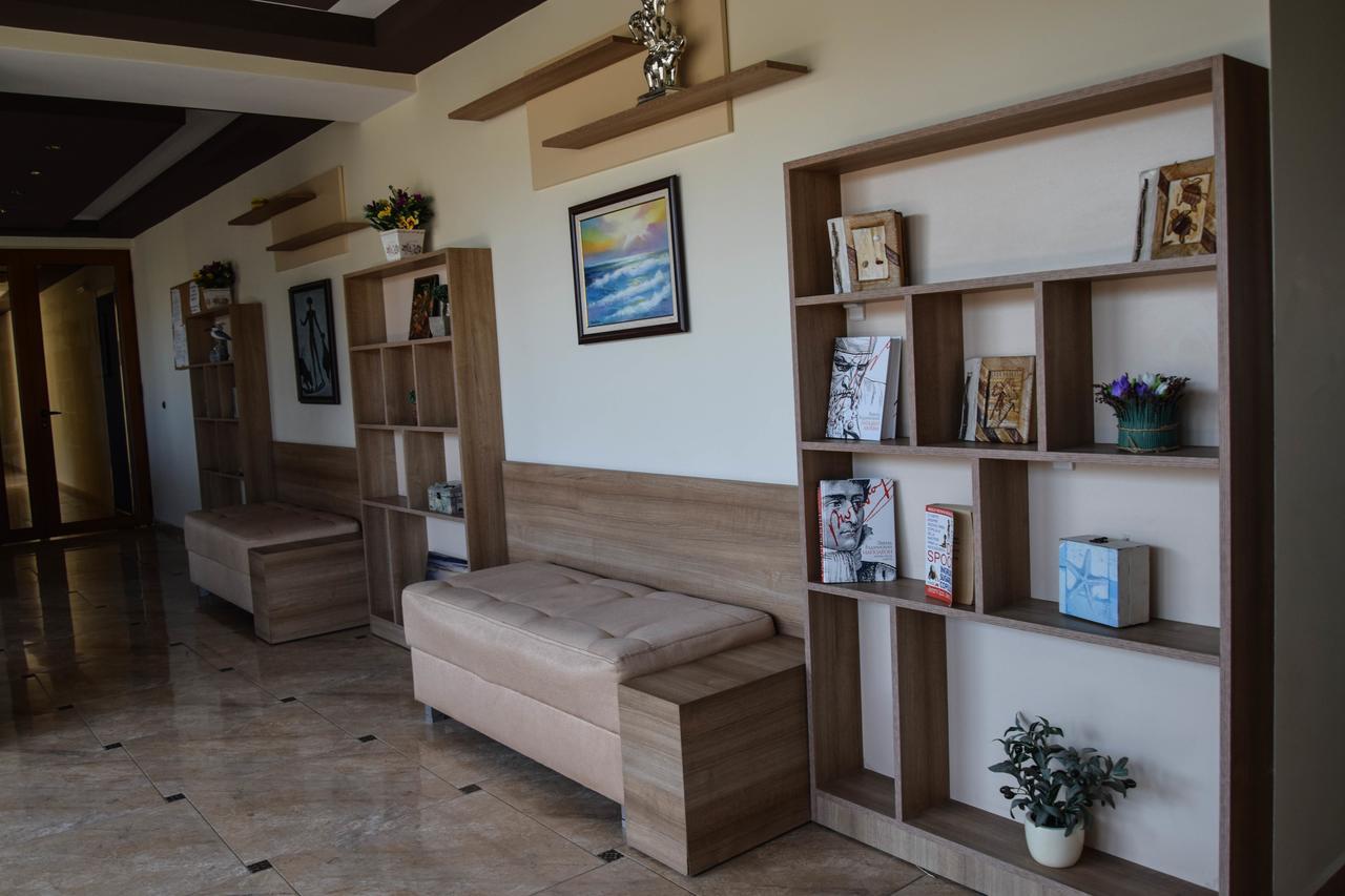 Sea Club Sarafovo Apartments Бургас Екстериор снимка
