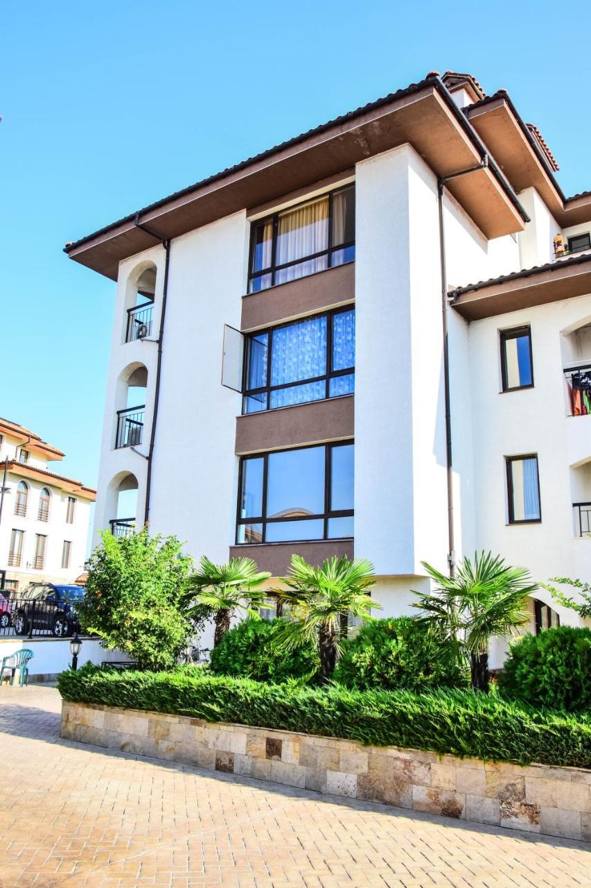 Sea Club Sarafovo Apartments Бургас Екстериор снимка