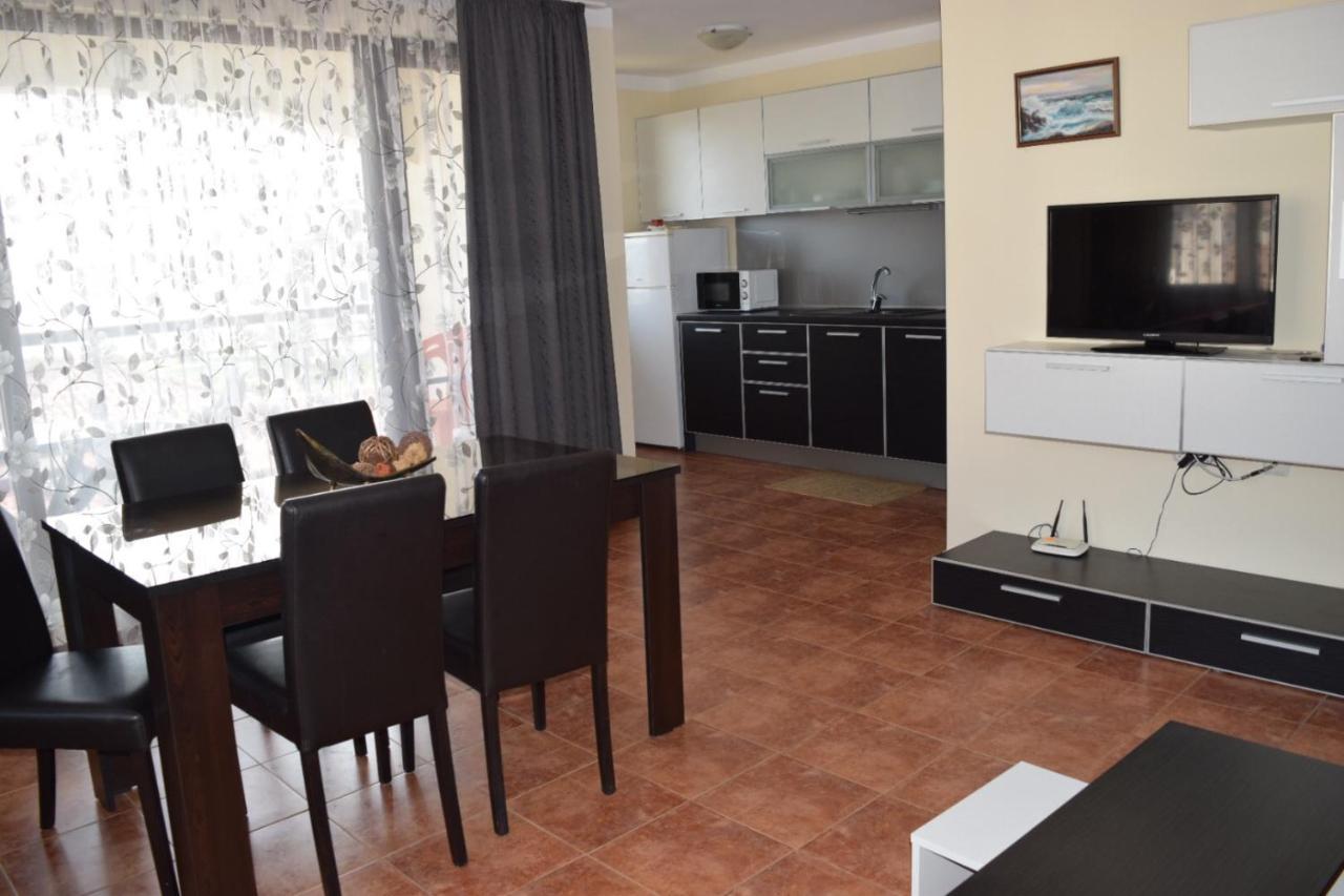 Sea Club Sarafovo Apartments Бургас Екстериор снимка