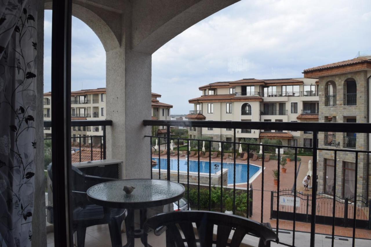 Sea Club Sarafovo Apartments Бургас Екстериор снимка